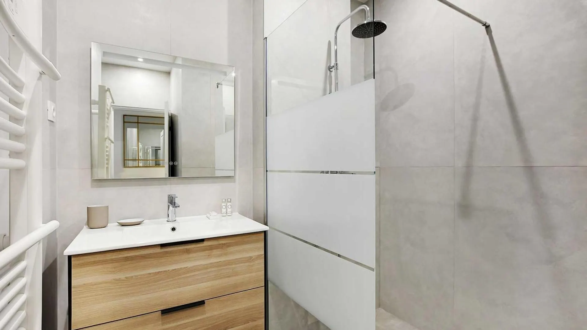 Amazing Apartment - 1Br-4P - Gare Montparnasse Paris